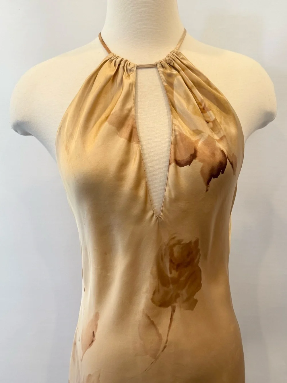 🌺SOLD🌺 Victoria’s Secret 100% Silk Gold Floral Vintage Midi Halter Slip Dress M - Picture 6 of 9